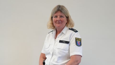 Frau Krell in Uniform