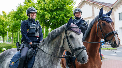 Polizeireiterinnen