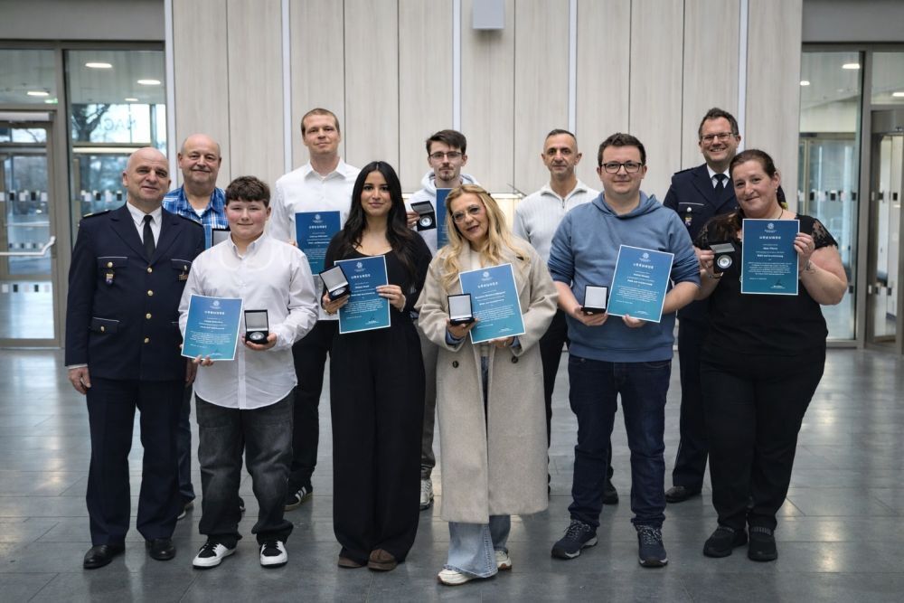 Polizeipräsidium Südosthessen ehrt couragierte Bürgerinnen und Bürger ...