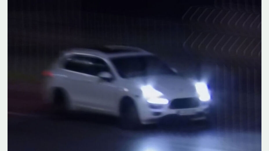 03 Fahndungsbild - SUV seitliche Ansicht