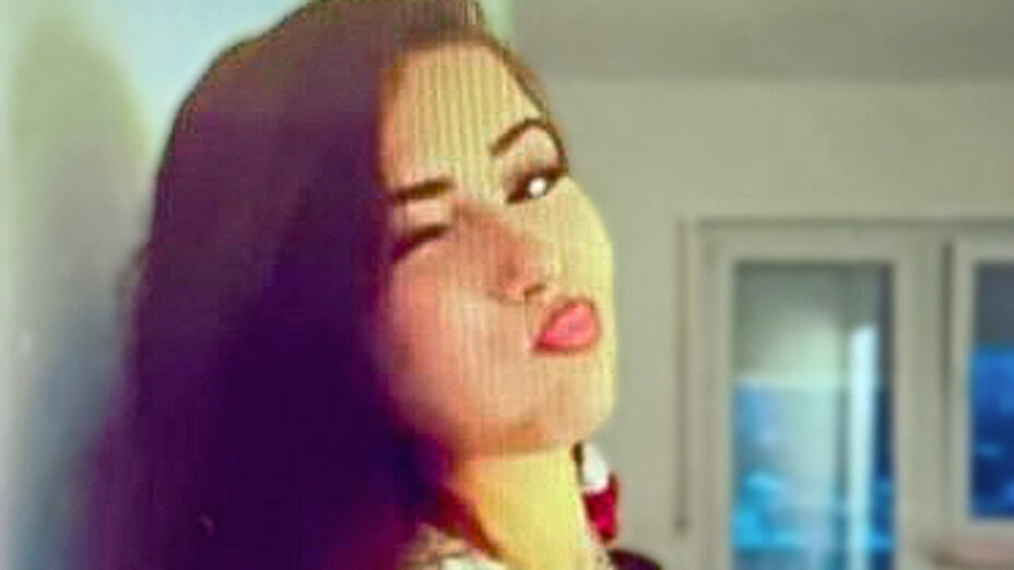 14-jährige Aliana May Sunny Arnoul aus Marburg 