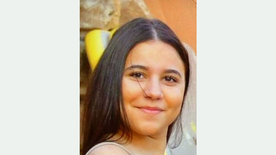 14-jäjrige Layla Estefania 